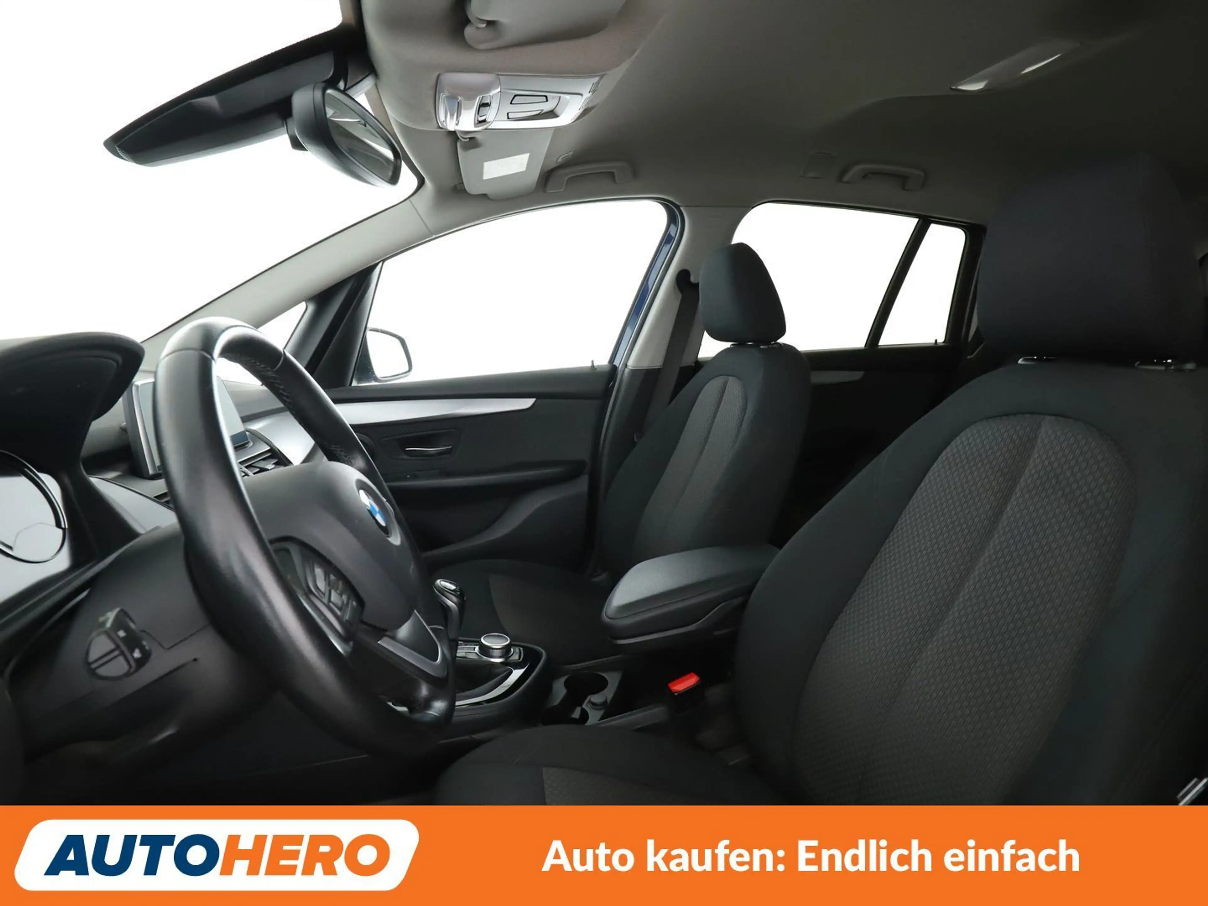 BMW 216 i Gran Tourer Advantage*NAVI*PDC*TEMPO* — photo 10