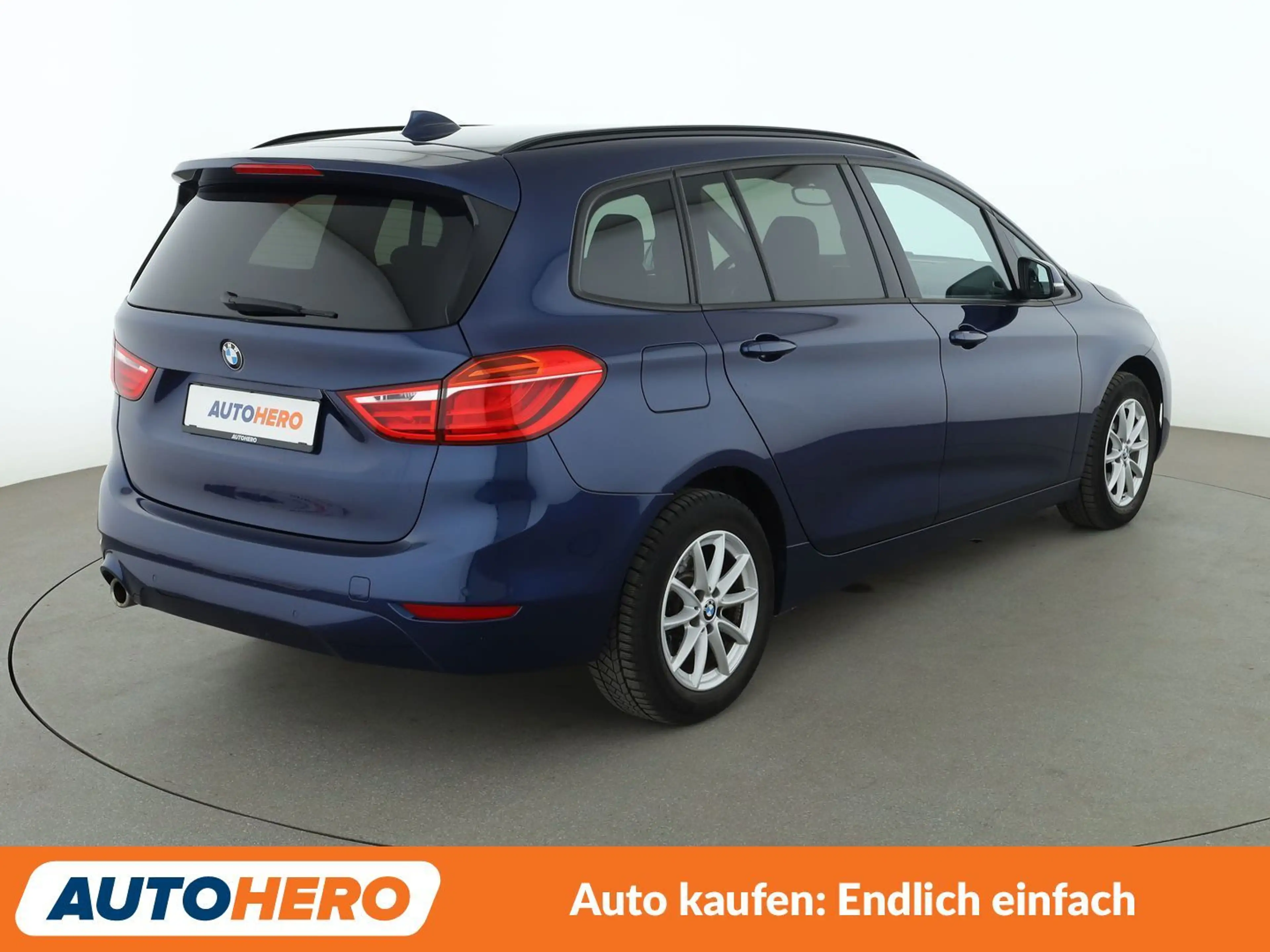BMW 216 i Gran Tourer Advantage*NAVI*PDC*TEMPO* — photo 6