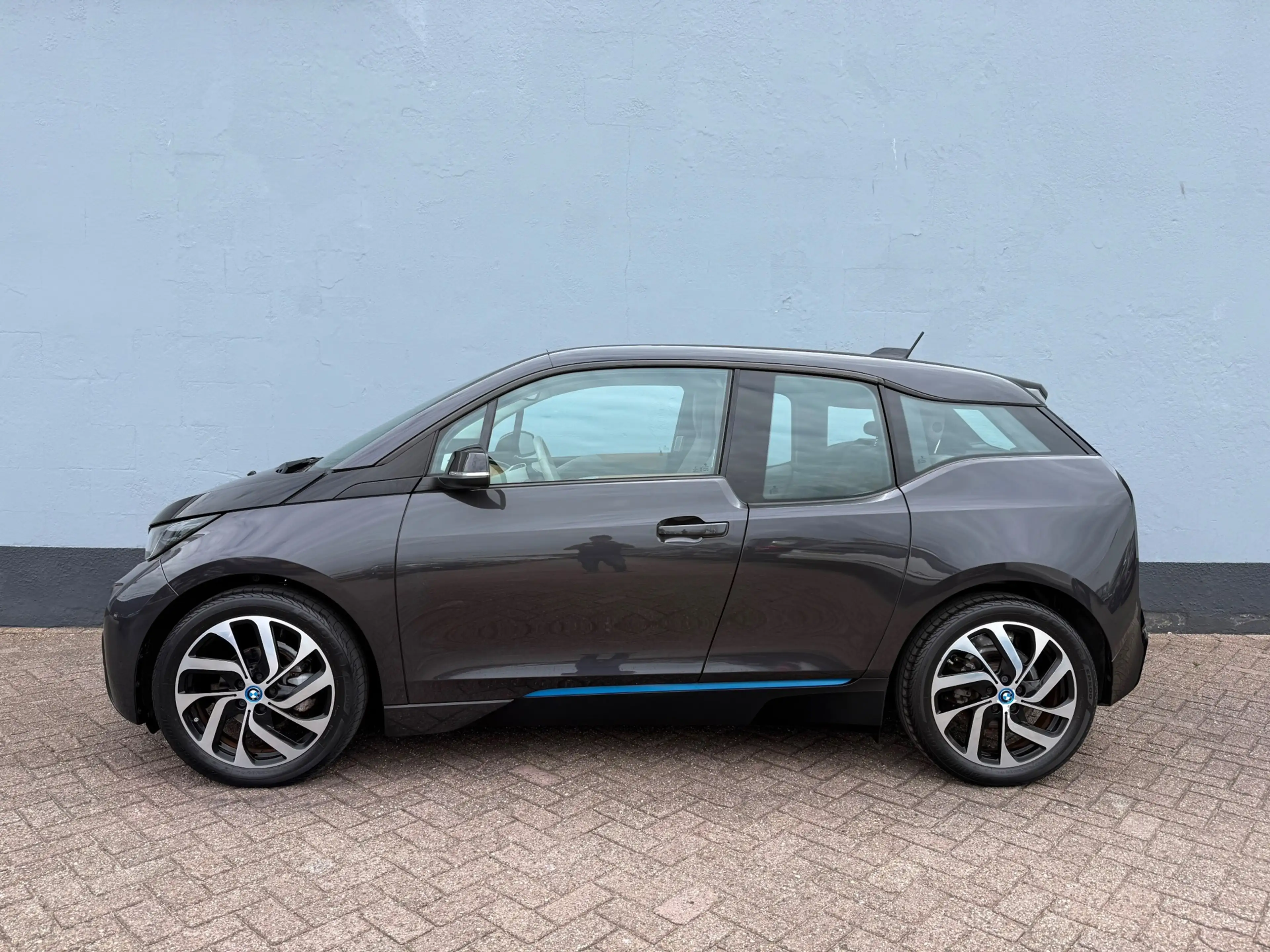 BMW i3 Basis Comfort Advance 22 kWh - Panorama Dak — photo 2