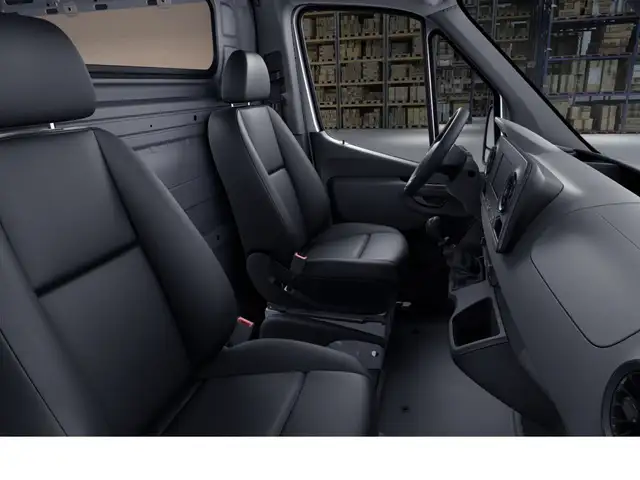 Mercedes-Benz Sprinter view 7