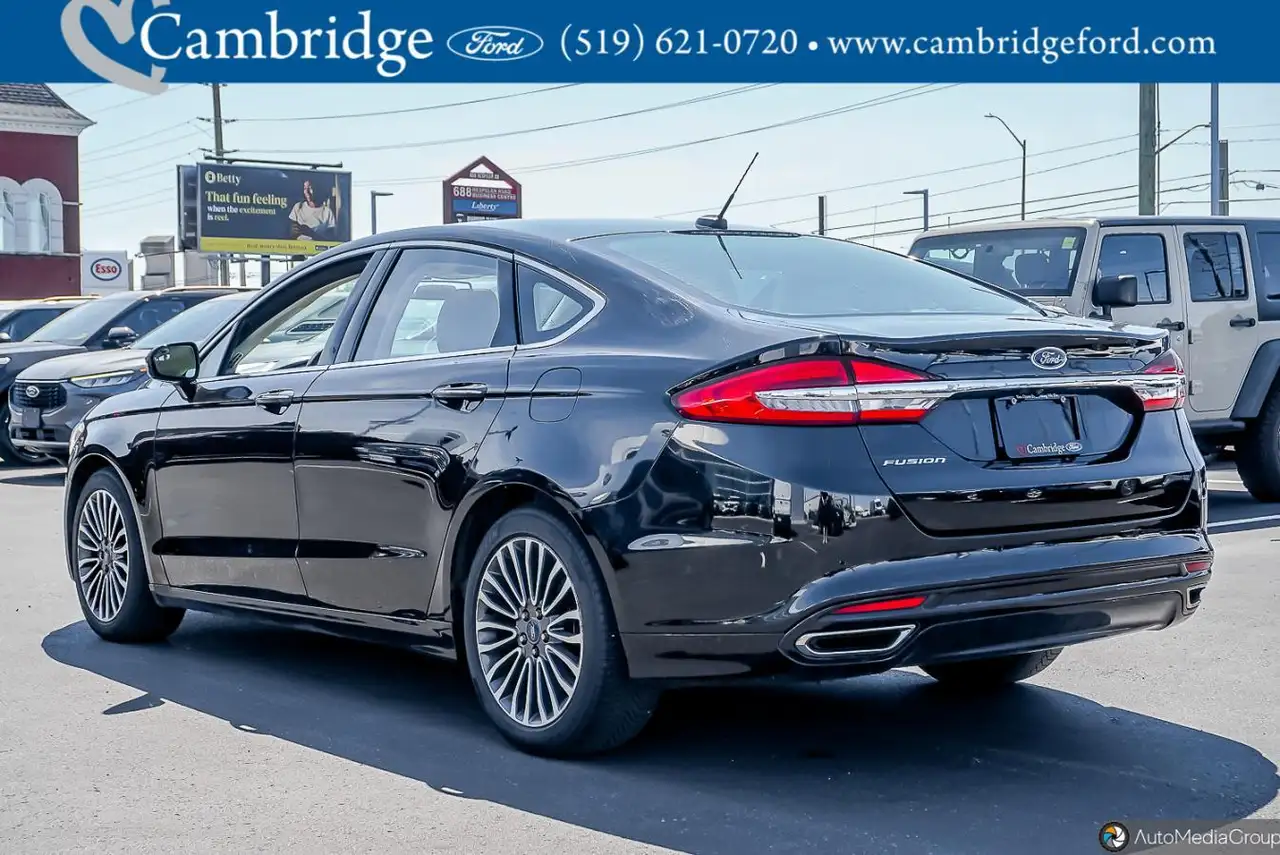 Ford Fusion снимка Ford Fusion
