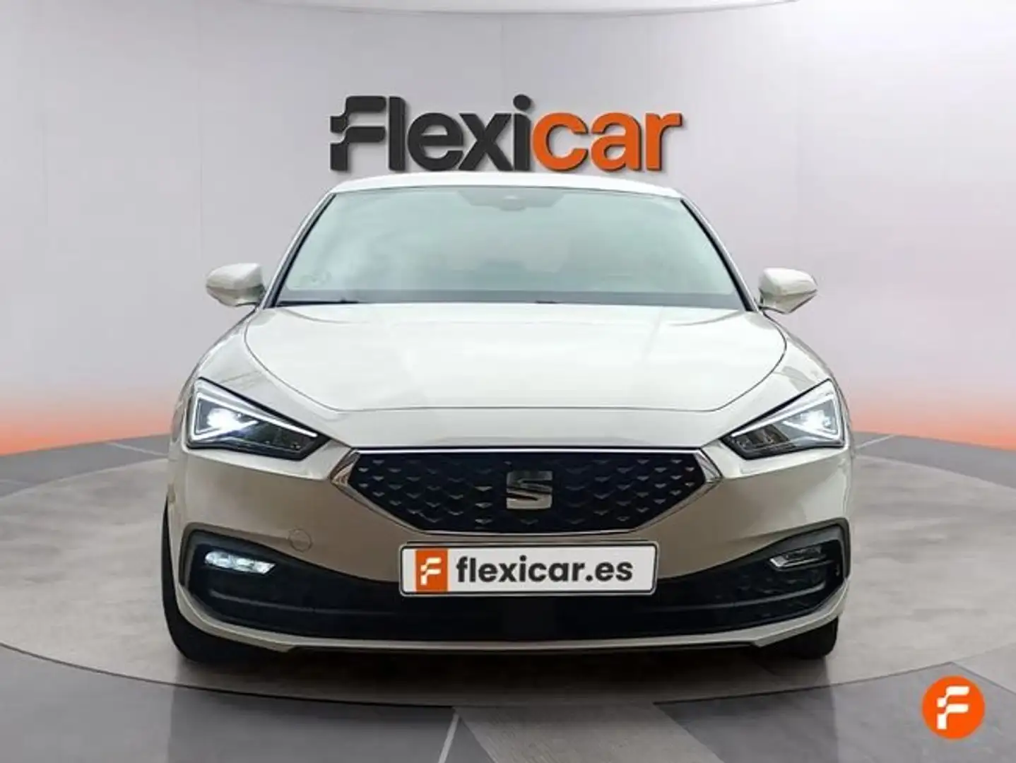 SEAT Leon 1.5 eTSI 110kW DSG-7 S&S Xcellence Blanco - 2