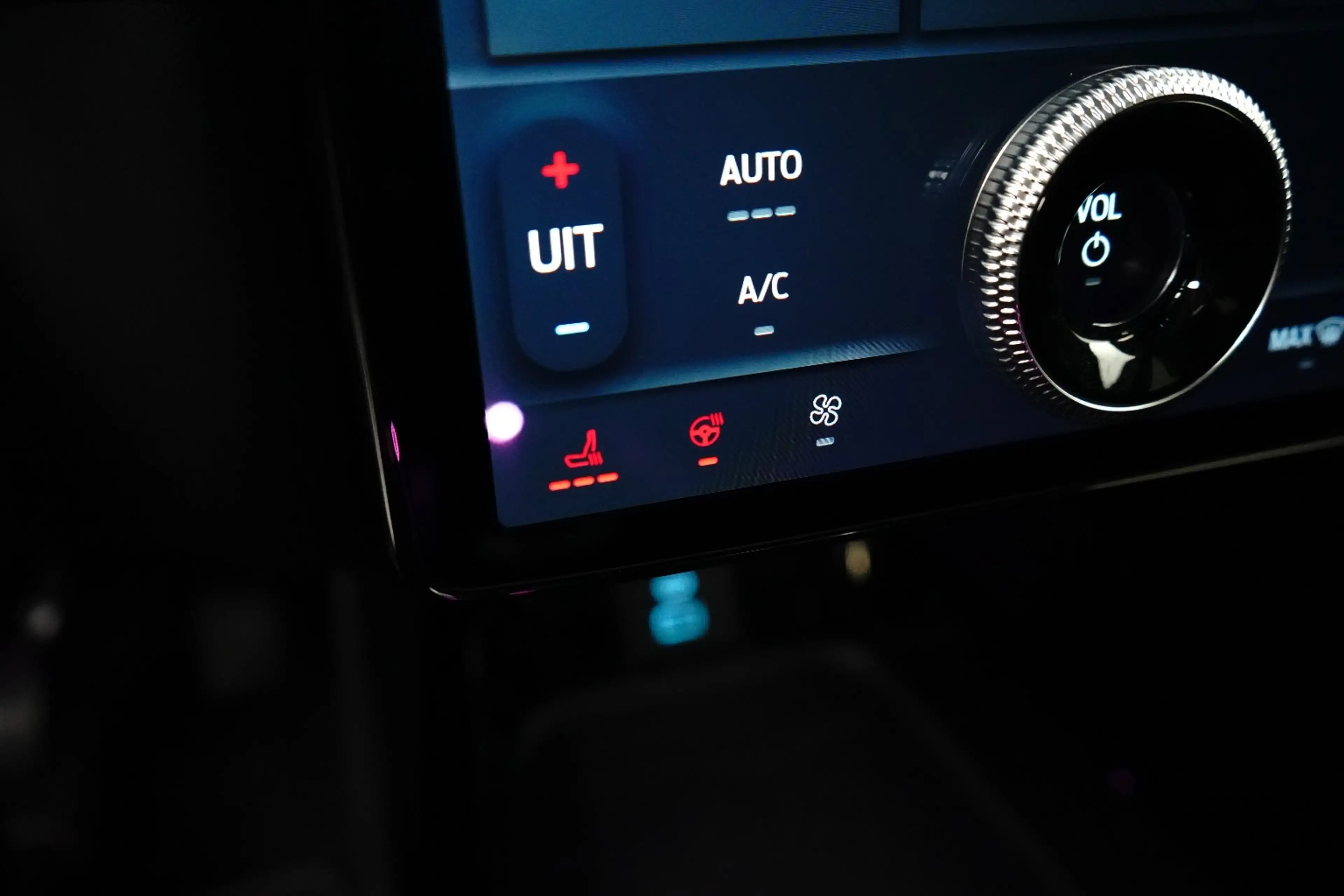 Ford Mustang Mach-E GT Extended 91KWh AWD 487pk | Panoramadak | 20"LMV — photo 16