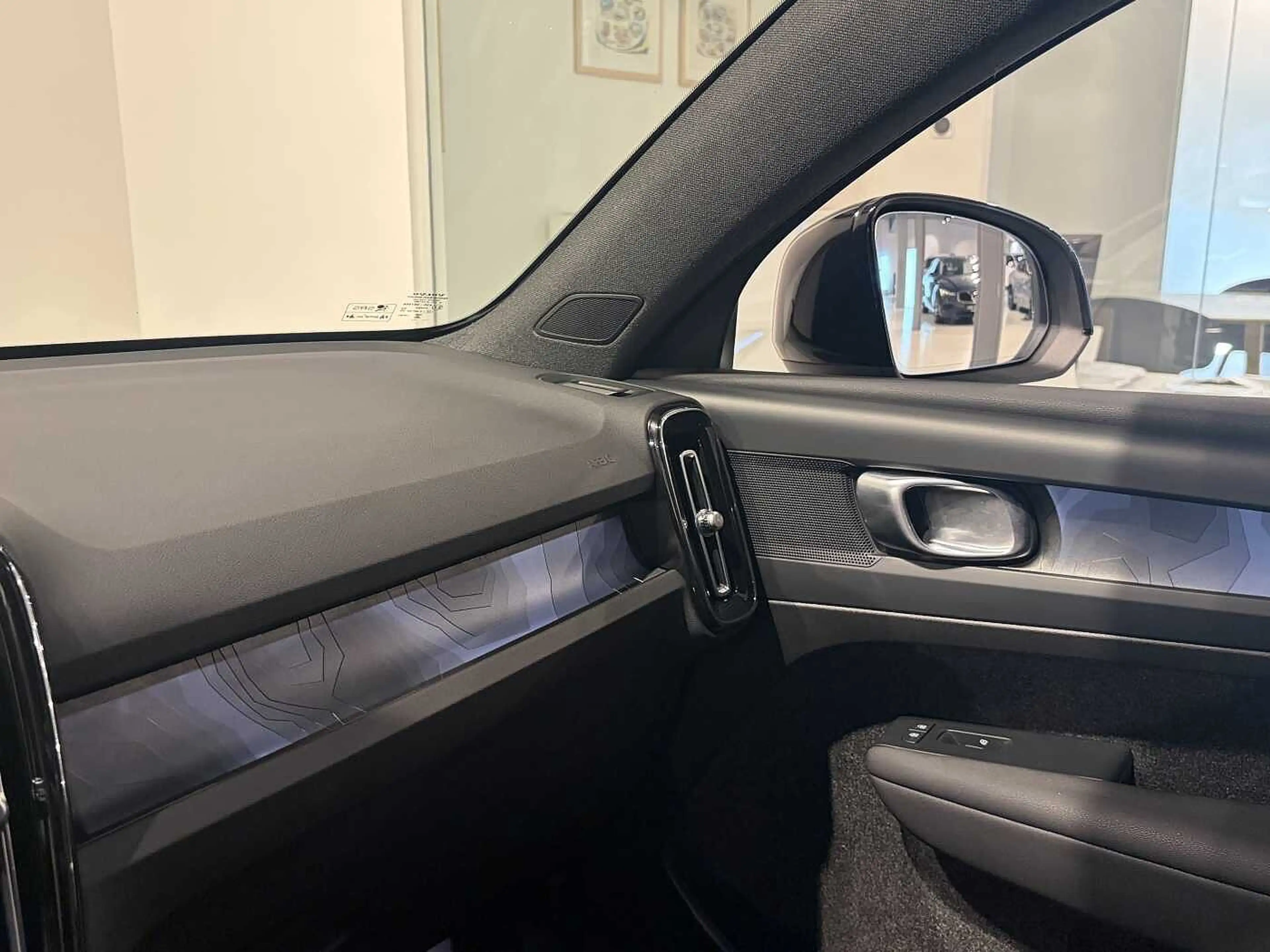 Volvo C40 Recharge Plus — photo 13