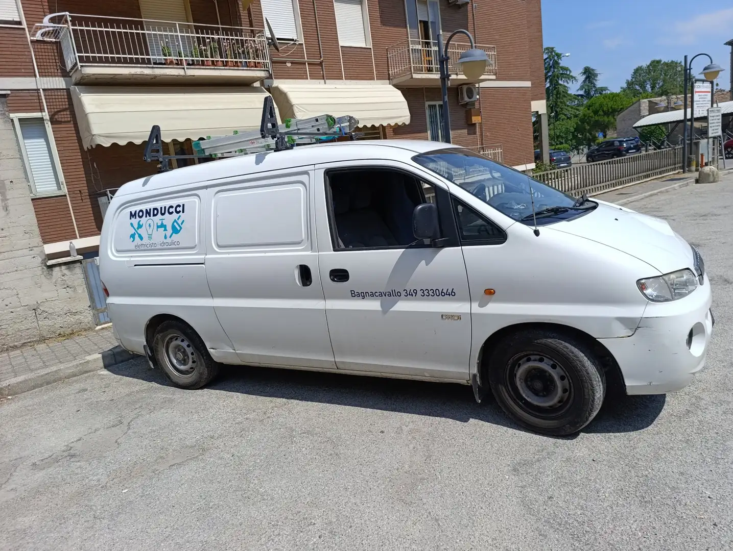 Hyundai H-1 2.5 td HSV Max - 2