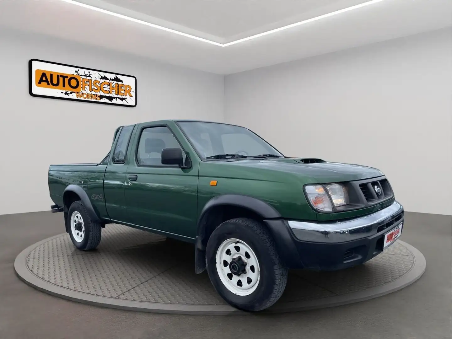 Nissan Pick Up King Cab  4X4  "Liebhaber/Sammler" Verde - 1