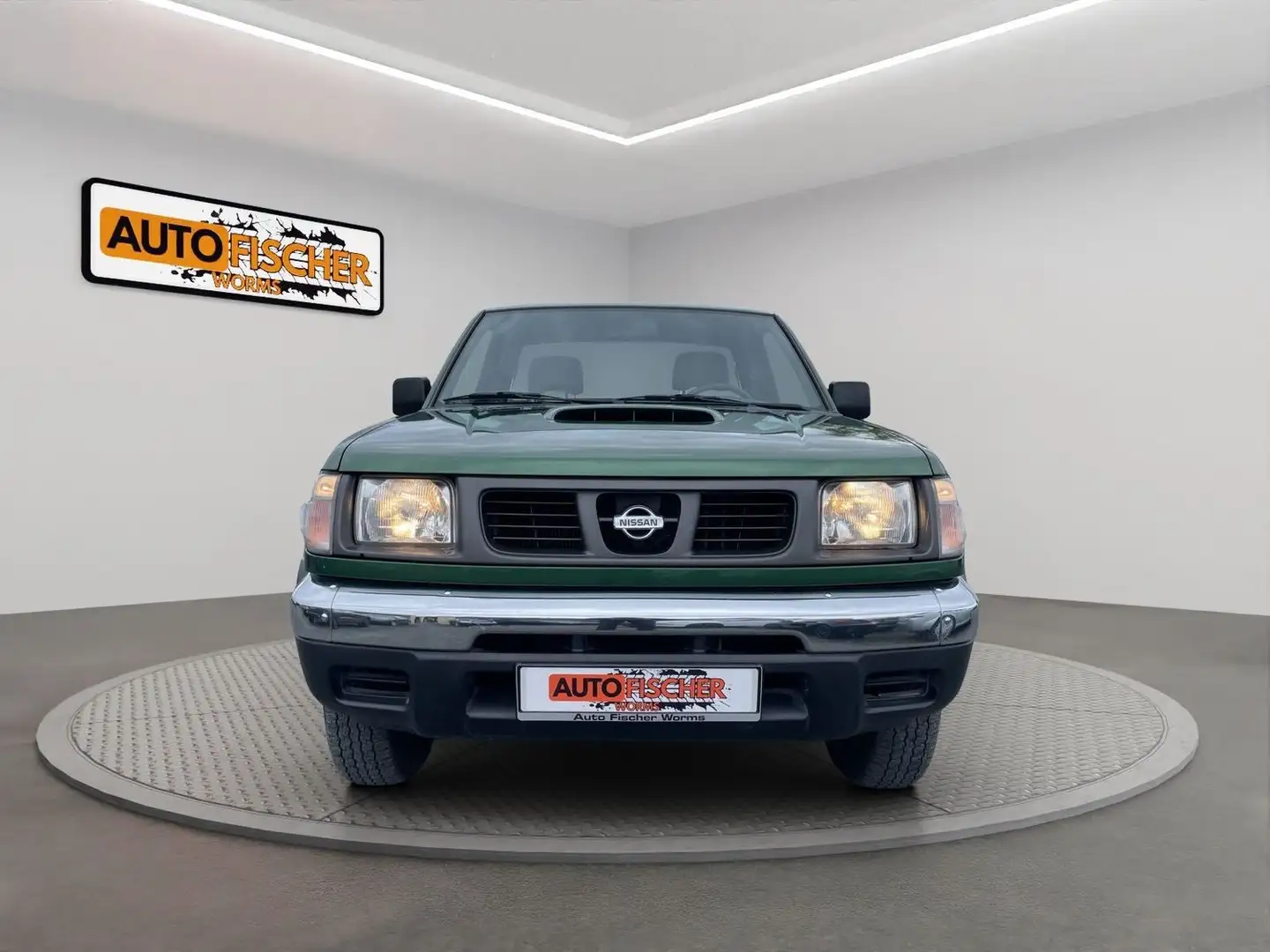 Nissan Pick Up King Cab  4X4  "Liebhaber/Sammler" Verde - 2