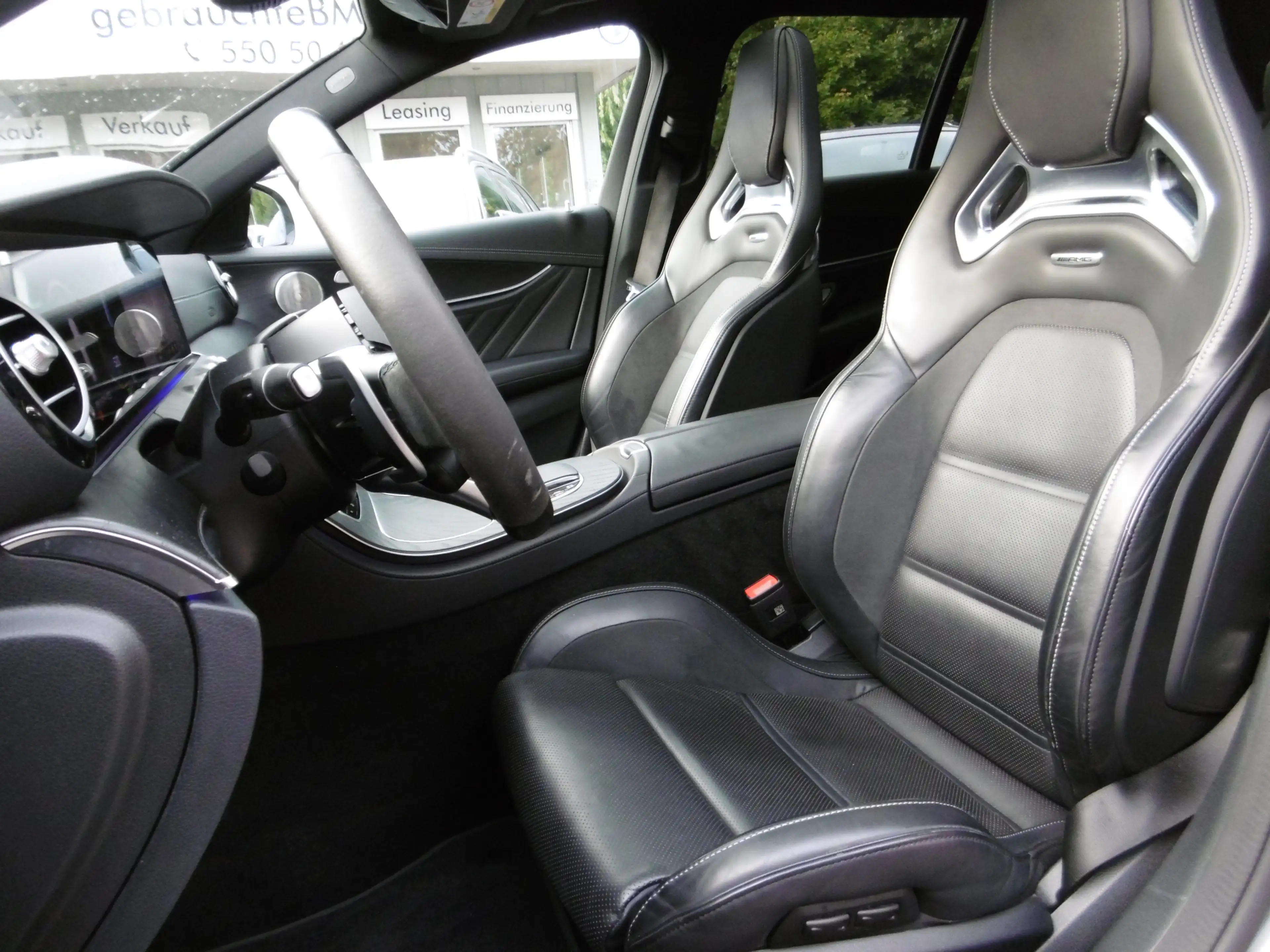 Mercedes-Benz E 53 AMG T 4Matic+*Schale*MATT*Sport.AGA*S.Dach — photo 3