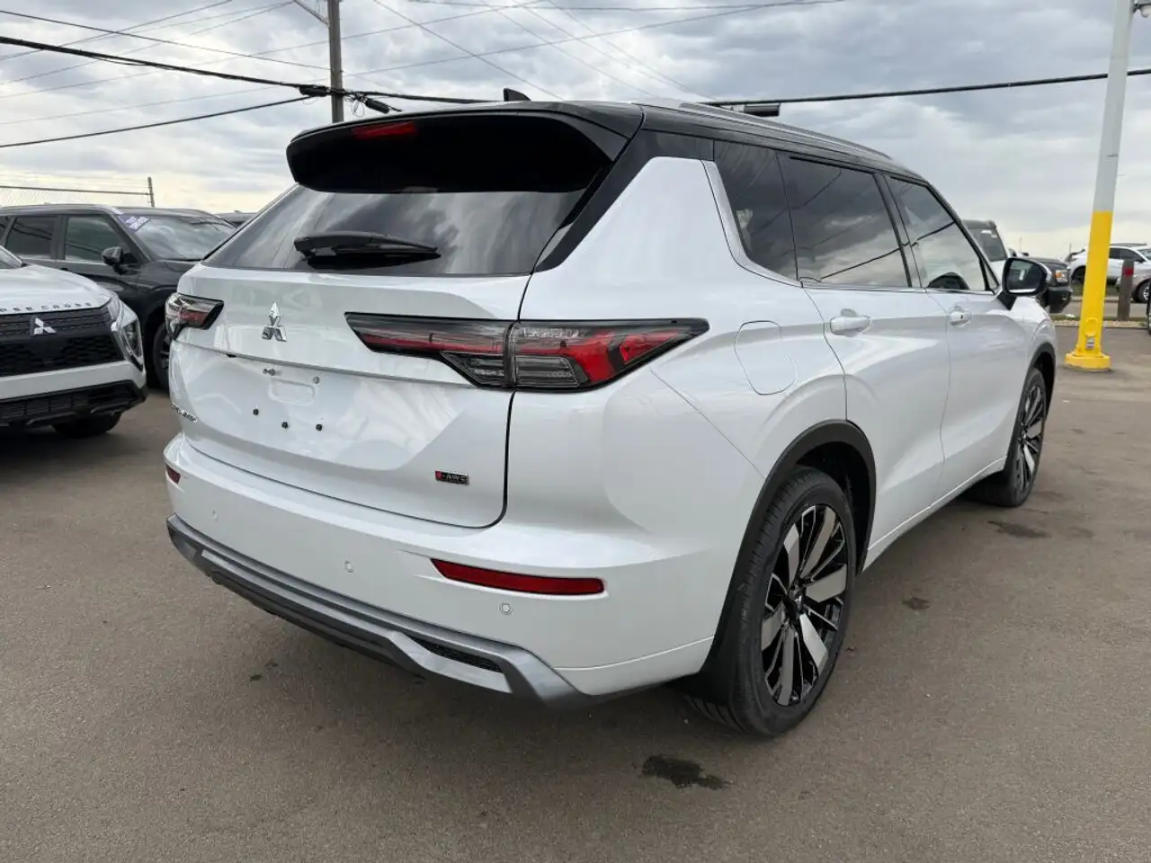 Mitsubishi Outlander снимка Mitsubishi Outlander