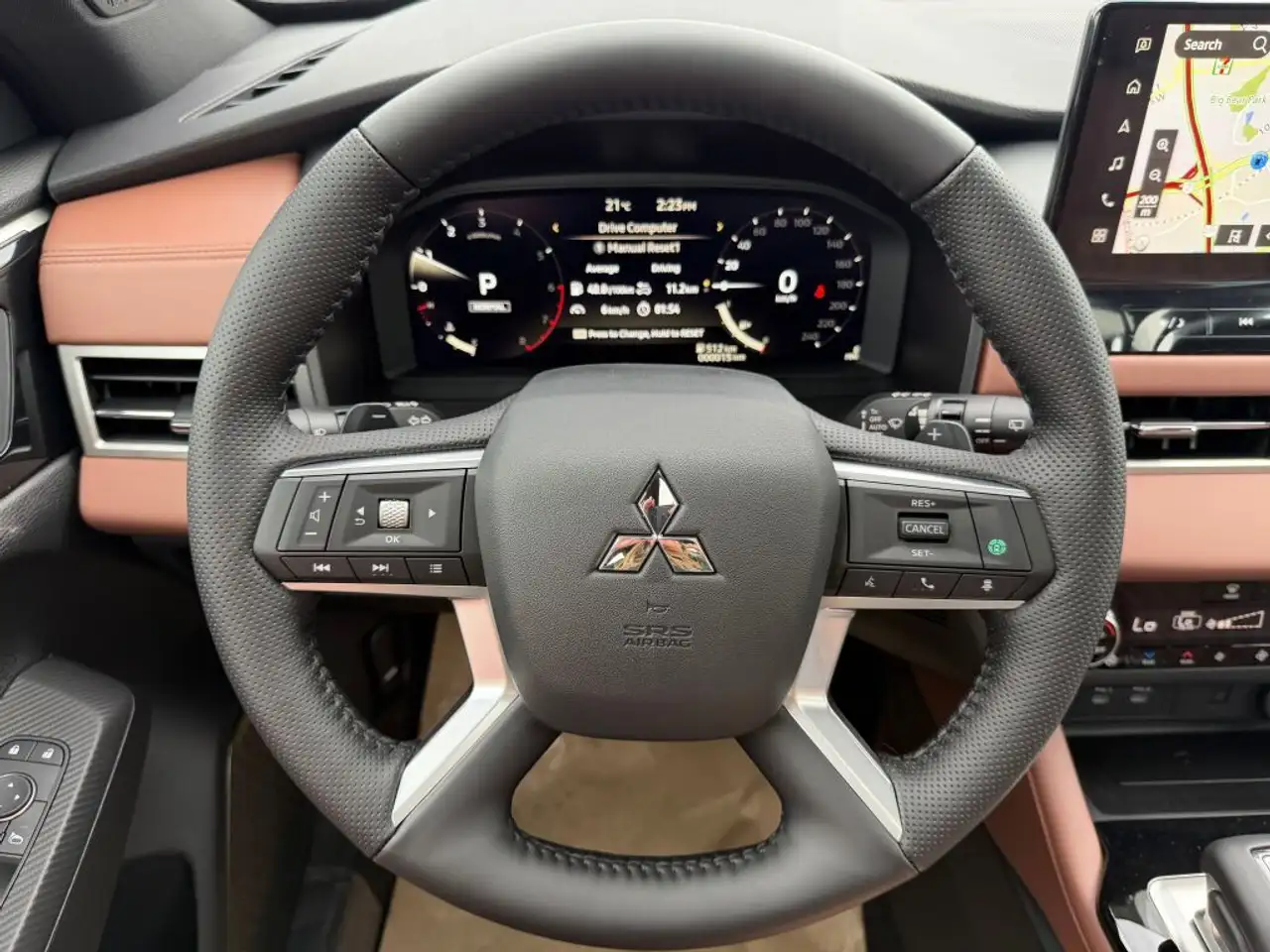 Mitsubishi Outlander снимка Mitsubishi Outlander