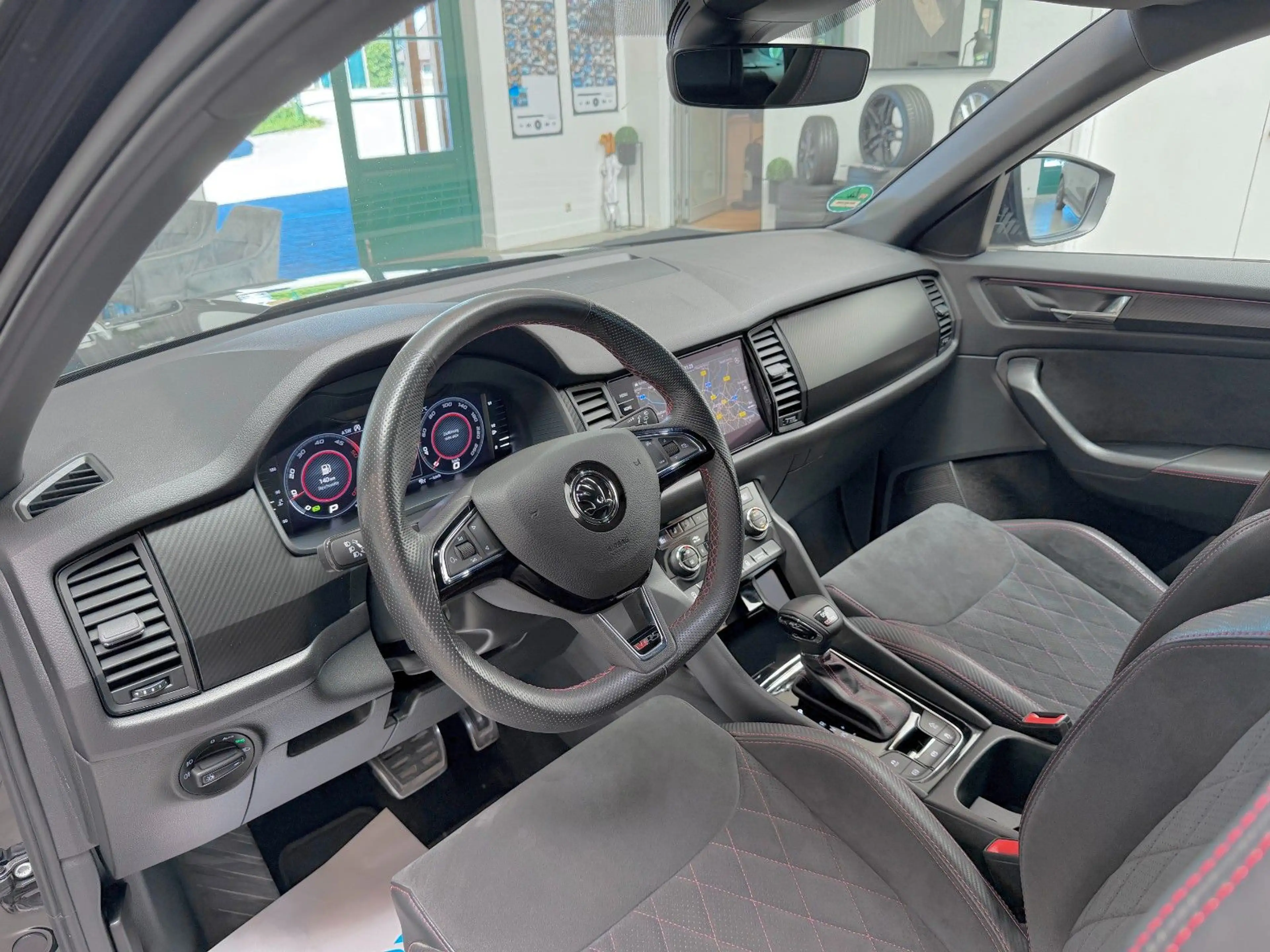 Skoda Kodiaq 2.0 BI-TDI 4x4 DSG RS Sport 239PS *VOLL* — photo 5