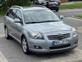 Toyota Avensis 2.0 D-4D Combi - thumbnail 1