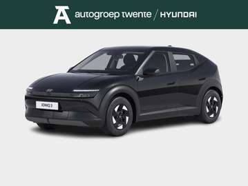 Electric 42 kWh Select (Phantom Black Mica parelmo