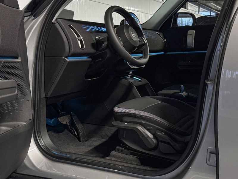 MINI Countryman 1.5 C Favoured M — photo 8