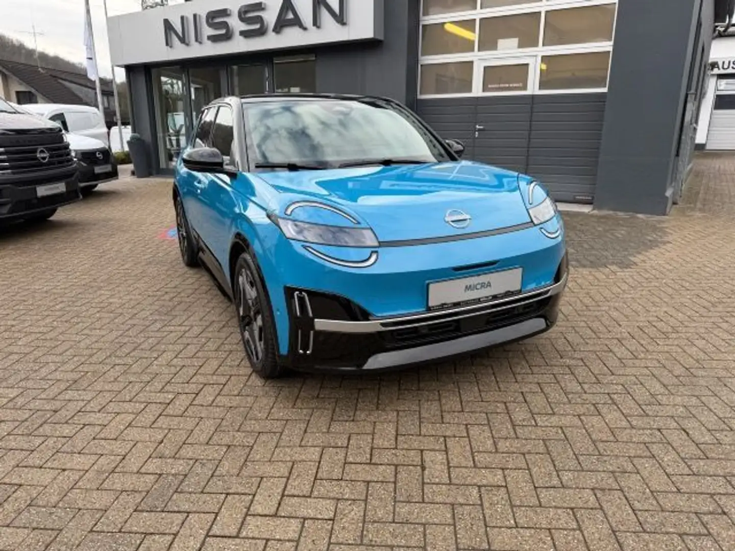 Nissan Micra Evolve 52 kWh 150PS ProPilot Park Blau - 2