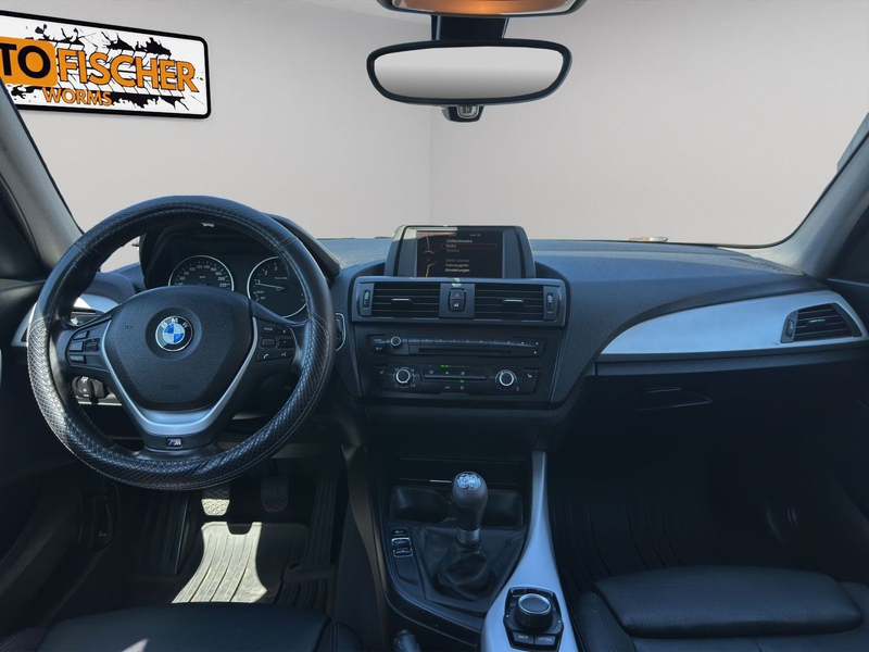 BMW 116 i  Leder  XENON  AHK — photo 9