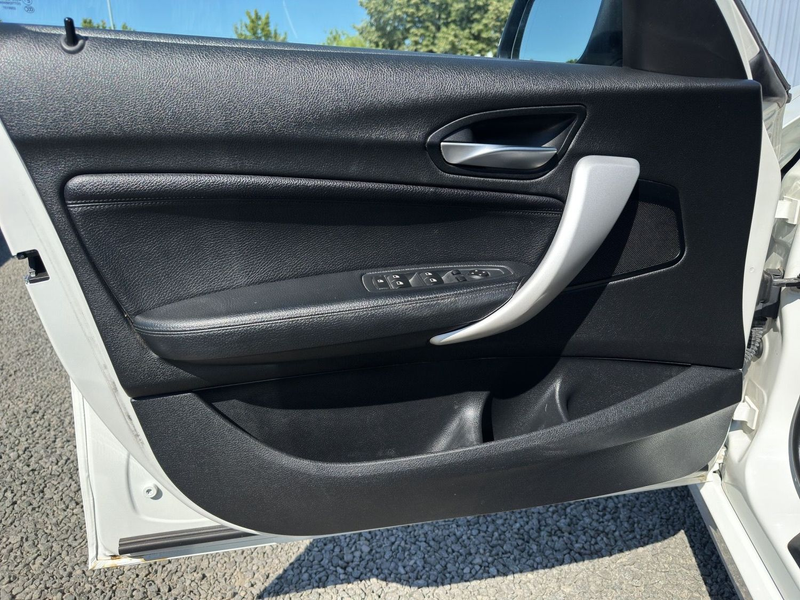BMW 116 i  Leder  XENON  AHK — photo 12