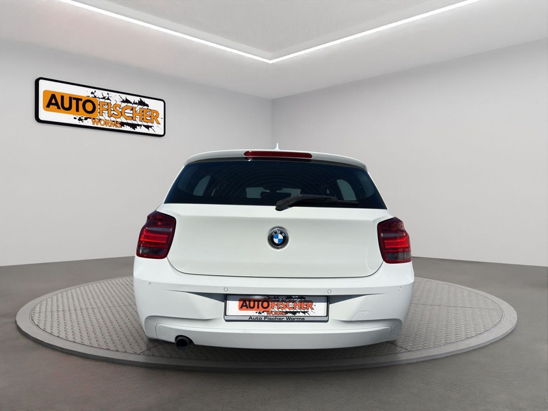 BMW 116 i  Leder  XENON  AHK — photo 6