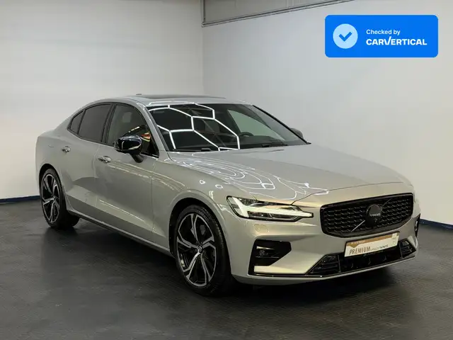 Volvo S60 Ultimate Dark AWD*5J.Garantie*PANO*HUD*VOLL*
