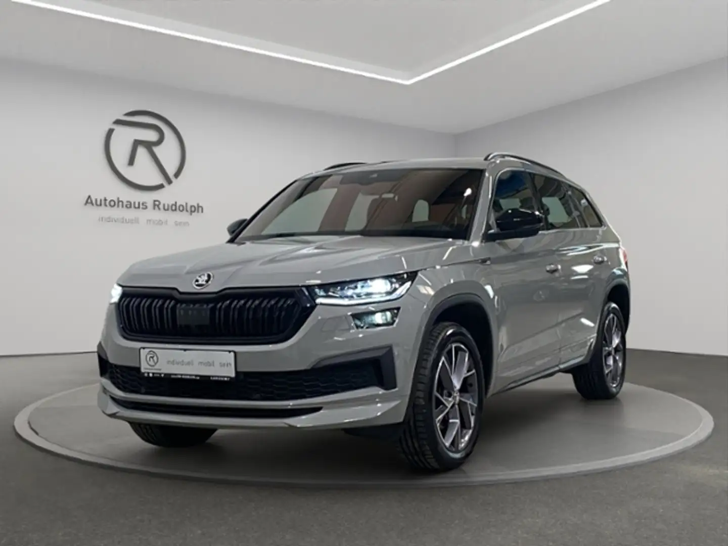 Skoda Kodiaq 2.0 TDI DSG Sportline Tiptronic Grau - 2