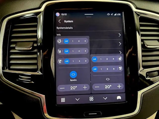 Volvo XC90 view 24