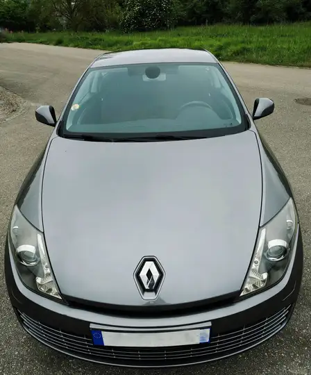 Renault Laguna 2009, foto 10