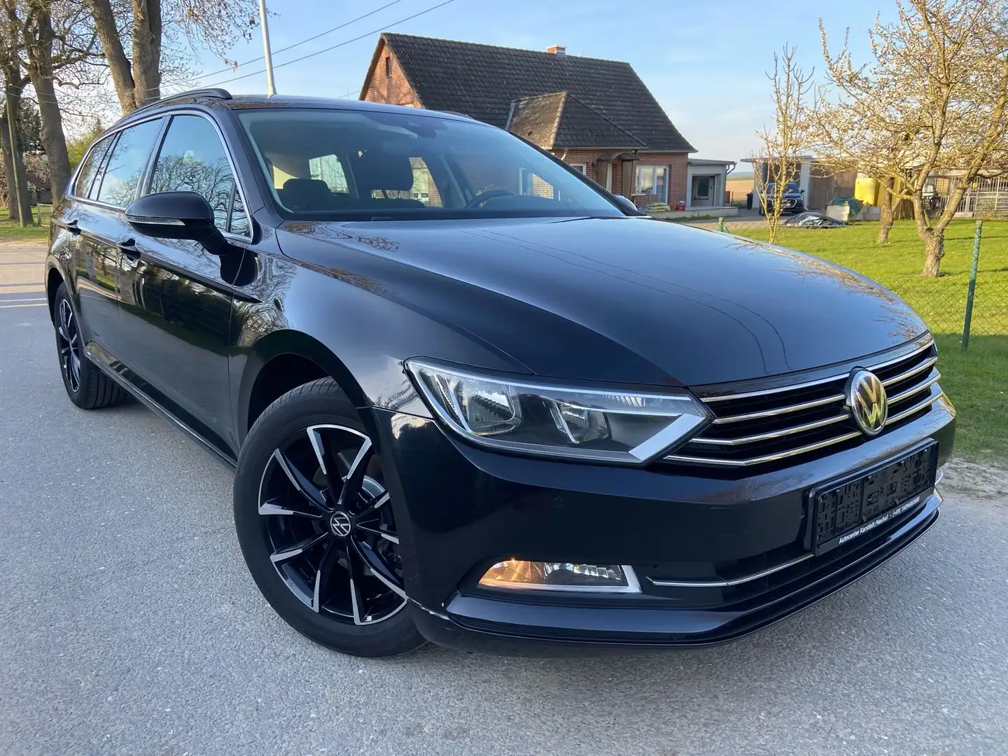 Volkswagen Passat Variant Comfortline BMT/Start-Stopp Schwarz - 1
