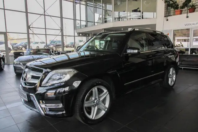 Mercedes-Benz GLK 250 4Matic AMG Line/Bi-Xenon/AHK/SHZ/Kamera