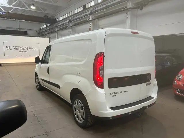 Fiat Doblo view 5