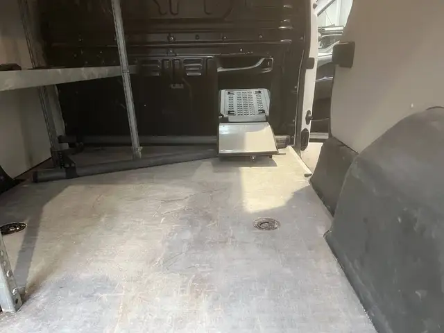 Fiat Doblo view 9