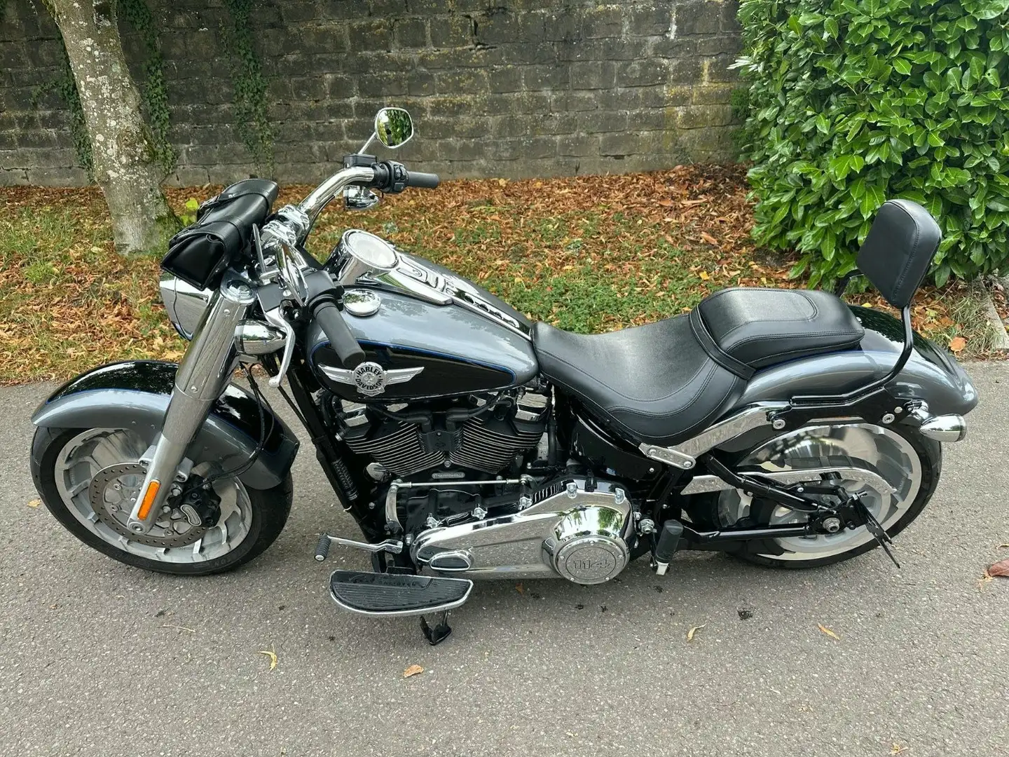 Harley-Davidson Fat Boy Gris - 1