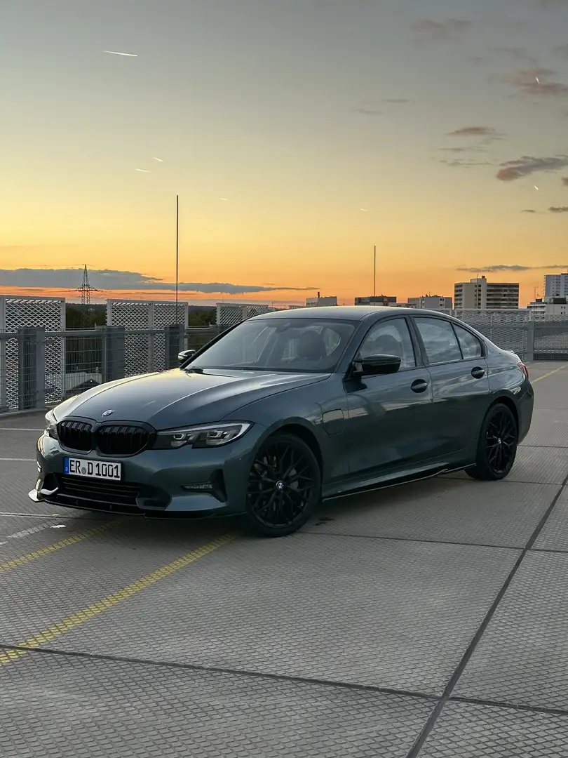 BMW 330 330e Aut. Advantage - 2