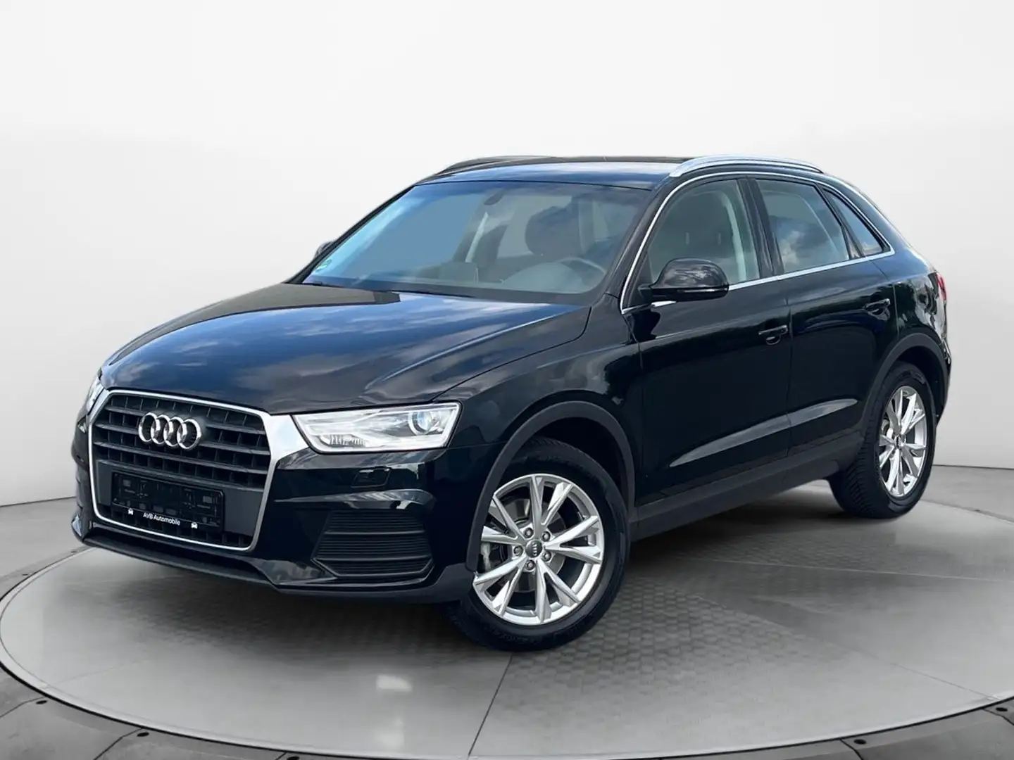 Audi Q3 1.4 TFSI XENON*NAVI*PDC*AHK*SZHG Noir - 1
