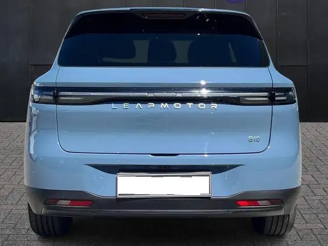 Leapmotor B10 view 6