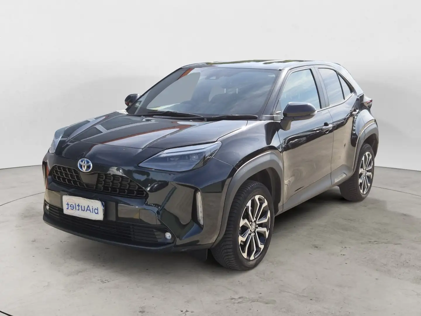 Toyota Yaris Cross 1.5h Trend awd-i 116cv e-cvt Noir - 1