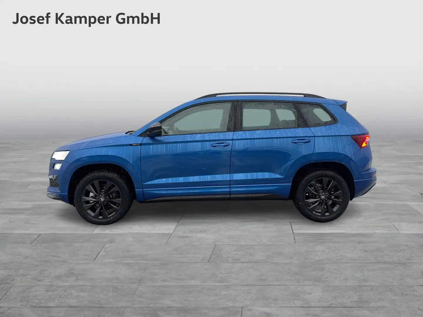 Skoda Karoq Sportline TSI DSG ACT Blau - 2