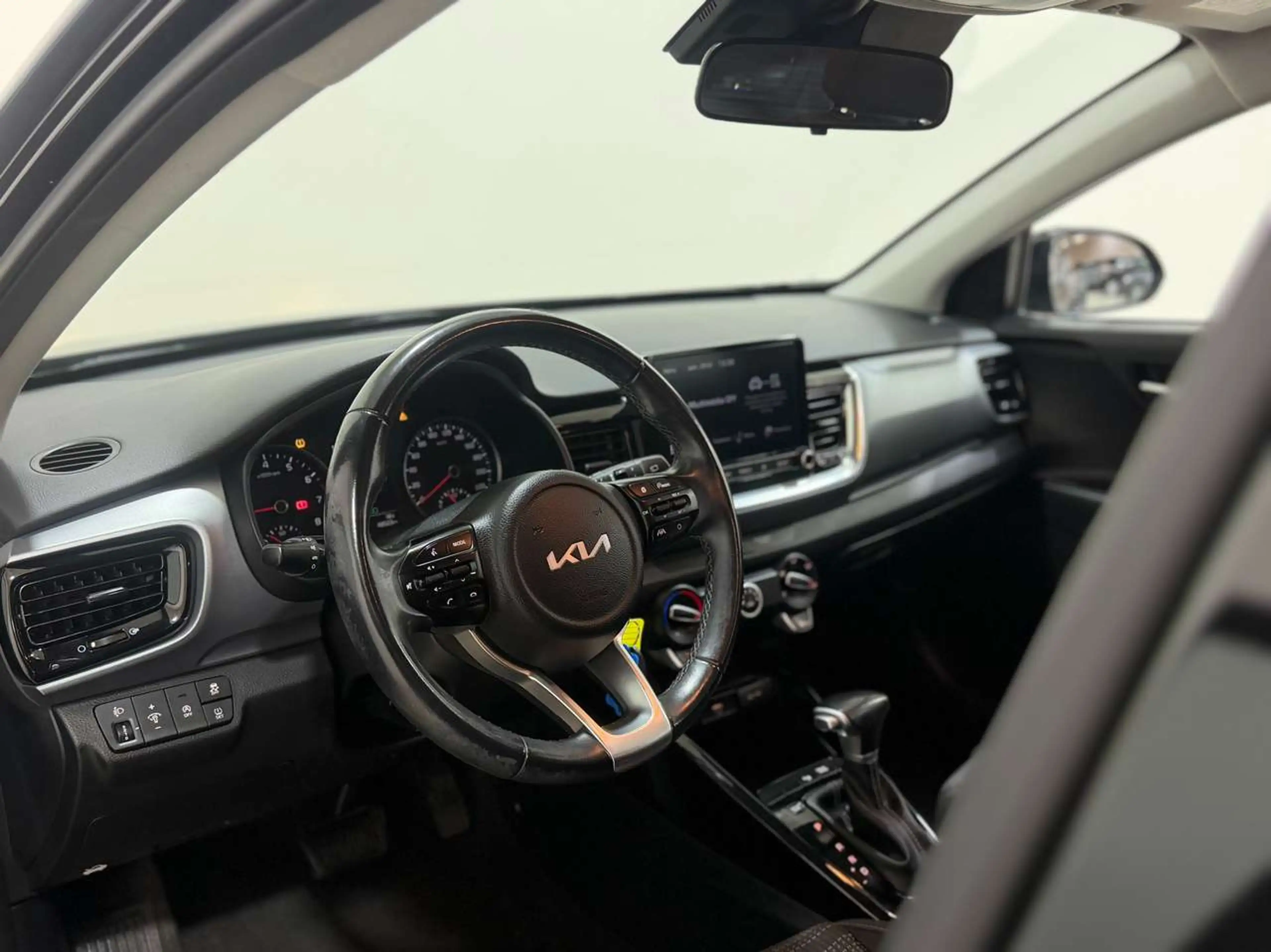Kia Stonic 1.0 101CV *CARPLAY*CAMERA*CRUISE*CLIM — photo 9