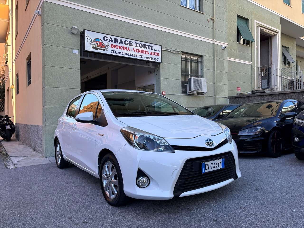 Toyota Yaris Yaris 1.5 Hybrid 5 porte Lounge GARANZIA TOYOTA