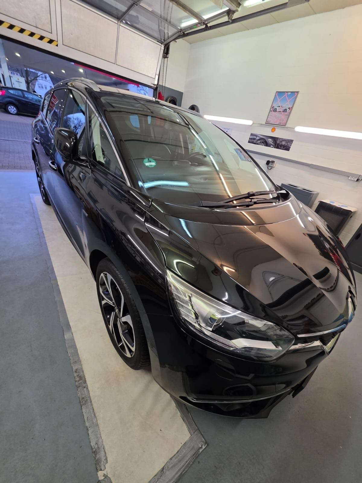 Second hand Renault Scenic 1.3