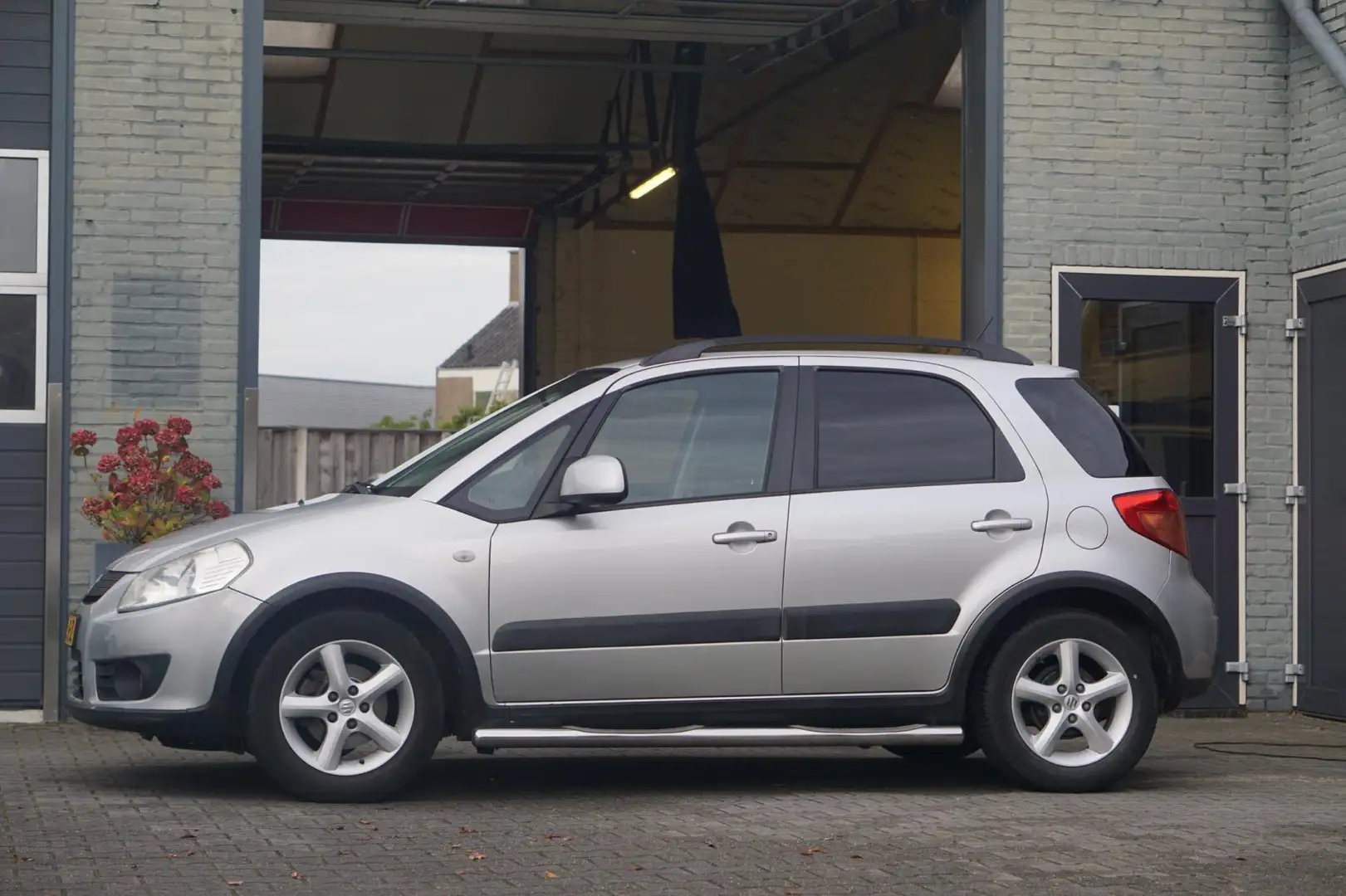 Suzuki SX4 1.6 Shogun|NAP|Airco|Trekhaak Grijs - 2