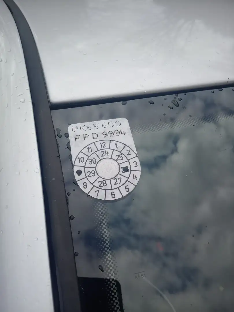 Volkswagen Golf 1.9 TDI 4Motion Trendline - 2