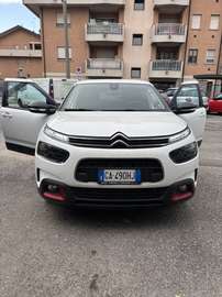 1.2 puretech Feel s&s 110cv my18
