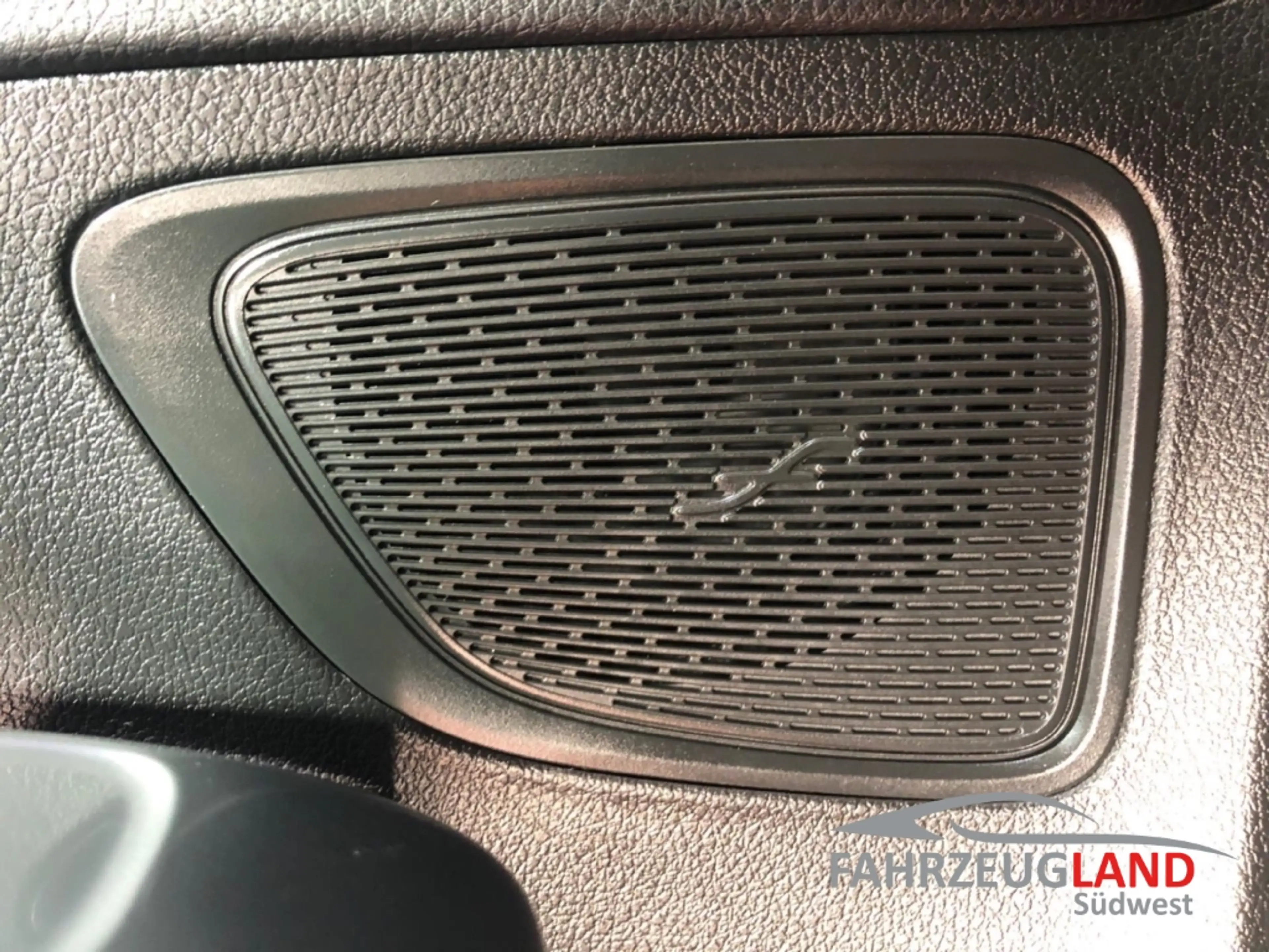 Mercedes-Benz C 220 T-Modell Avantgarde Komfort-Paket Infotainment-Pak — photo 14