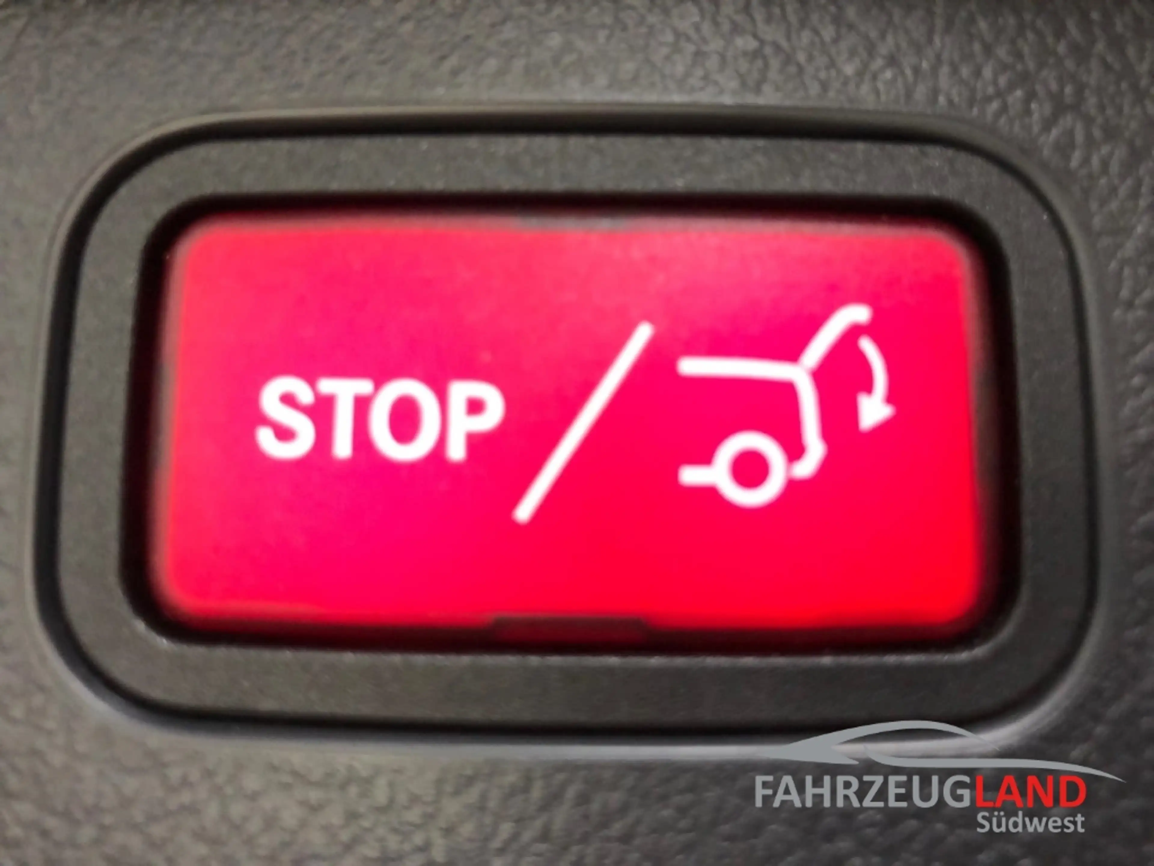 Mercedes-Benz C 220 T-Modell Avantgarde Komfort-Paket Infotainment-Pak — photo 13