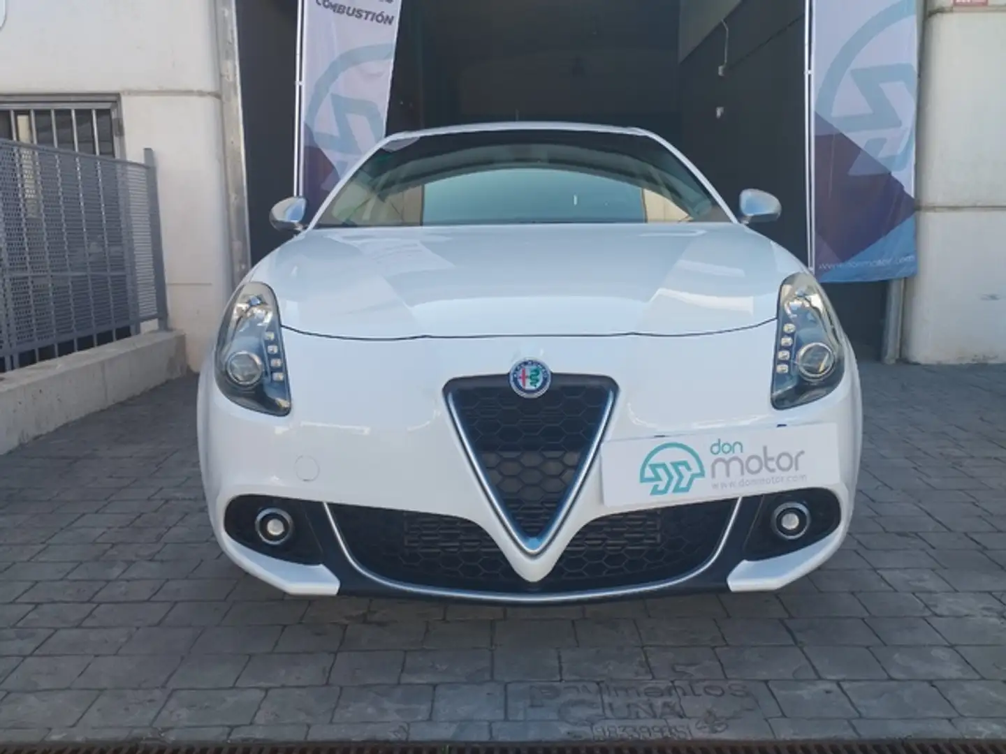 Alfa Romeo Giulietta 1.6JTD 120 Fehér - 2