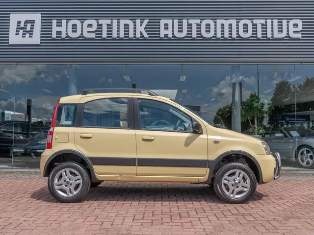 Fiat Panda view 11