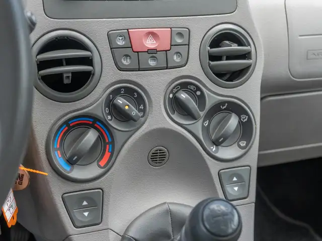 Fiat Panda view 24