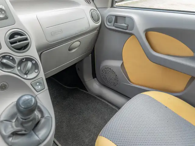 Fiat Panda view 25