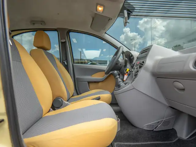 Fiat Panda view 26