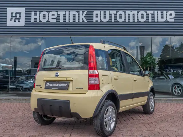 Fiat Panda view 2